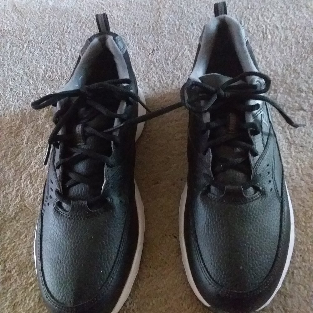 Mens Footjoy Golf Sneaker #56736 Size 10.5 Medium